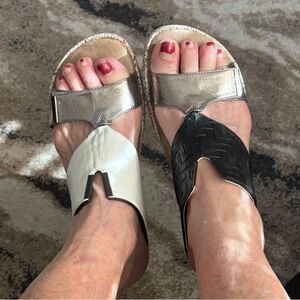 Modzori Reversibles Women's Sandals in Black, Silver, and white sz 8